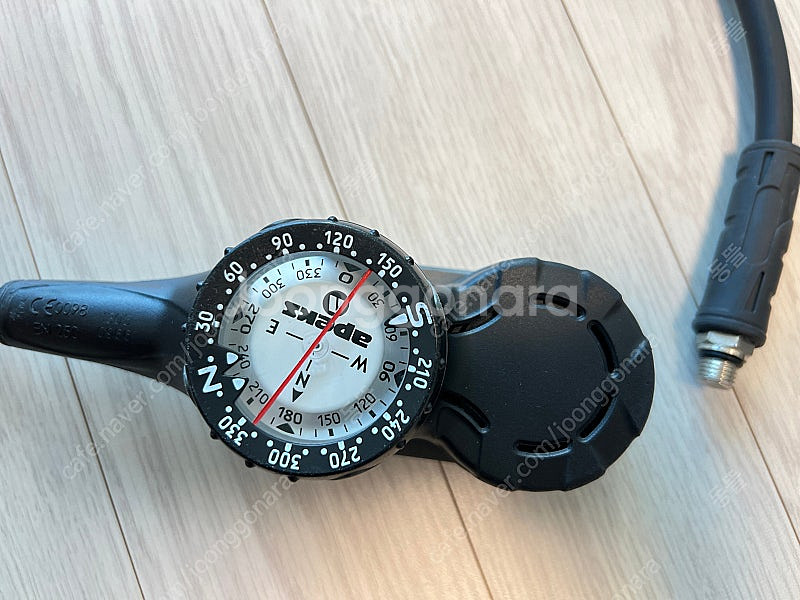 스쿠버다이빙 아펙스 3게이지 판매합니다.--3