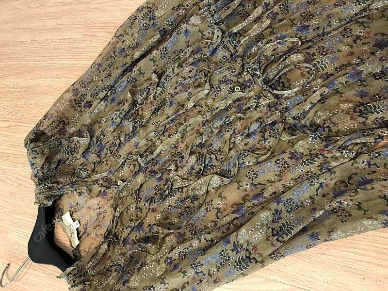 바네사브루노 아떼 실크100% 플로럴 시스루 원피스 휴가룩 하객룩 결혼식 보헤미안 보호시크 이미지