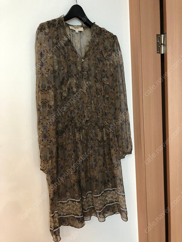 바네사브루노 아떼 실크100% 플로럴 시스루 원피스 휴가룩 하객룩 결혼식 보헤미안 보호시크 이미지