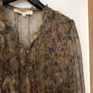 바네사브루노 아떼 실크100% 플로럴 시스루 원피스 휴가룩 하객룩 결혼식 보헤미안 보호시크 이미지