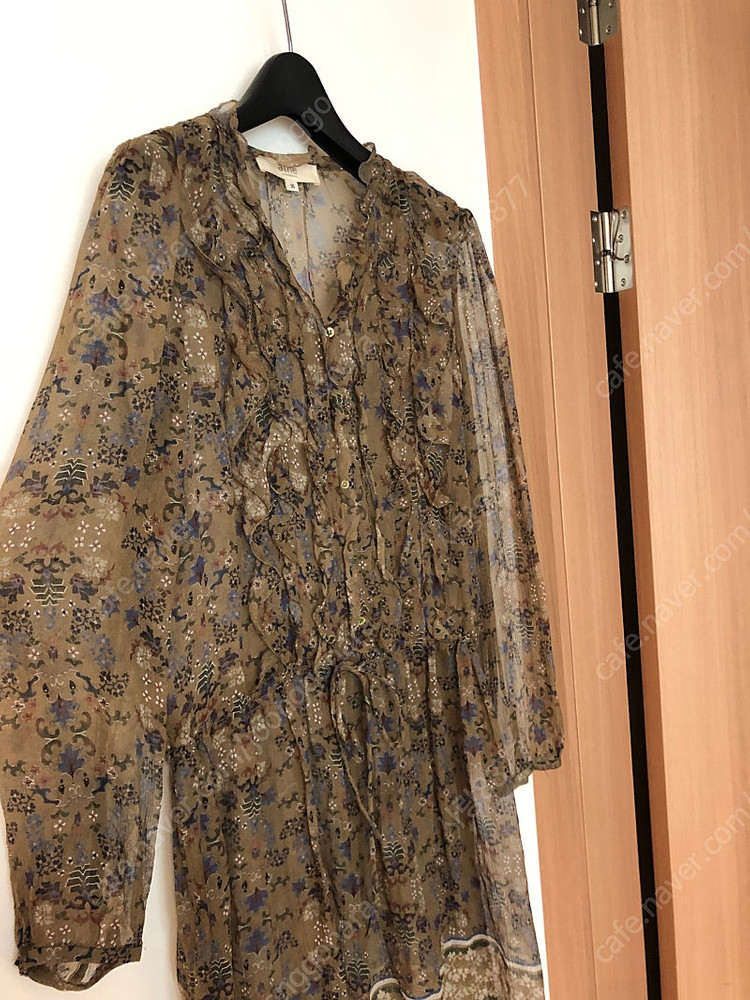 바네사브루노 아떼 실크100% 플로럴 시스루 원피스 휴가룩 하객룩 결혼식 보헤미안 보호시크 이미지