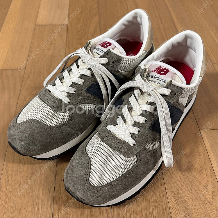 뉴발란스 990V1 올리브 260사이즈 23만원 M99...--0