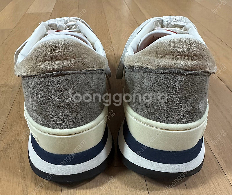 뉴발란스 990V1 올리브 260사이즈 23만원 M99...--2