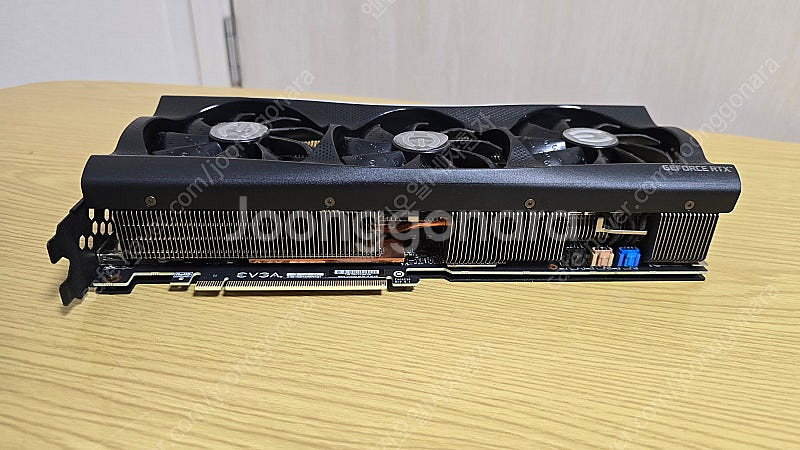 EVGA 지포스 RTX 3070 FTW3 ULTRA G--3