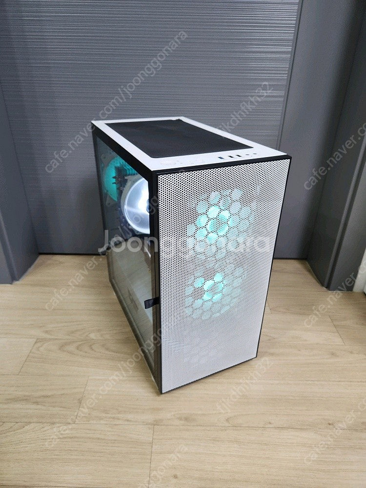 i7 컴퓨터 게이밍 본체 PC 판매 합니다.--3