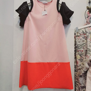 자라 컷오프 프릴 원피스