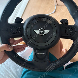 미니쿠퍼 2.5세대 jcw 핸들 팝니다.