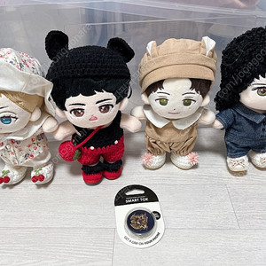 퀸 20cm 인형 옷 포함 일괄