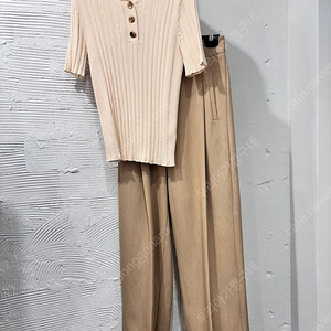 (8/28) 여기까지 // 헤지스 에고이스트 시슬리 잇미샤 온앤온 스튜디오톰보이 어몽 올리브데올리브 엘보른 텐먼쓰 나인 스테이피플 위아 등