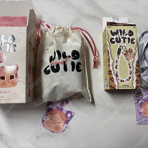 팝마트 크라이베이비 표범냥이 네온 + 스트랩 일괄 판매