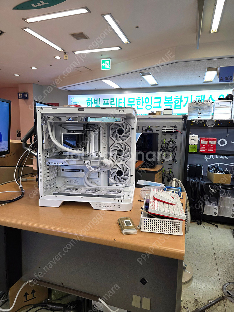 715만원 -> 572만원 // 9950x3d , 50...--3