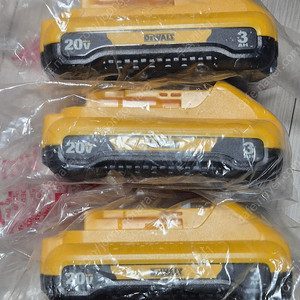 디월트 DCB 187