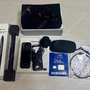 인스타360 X4 모터사이클 멀티뷰 번들
