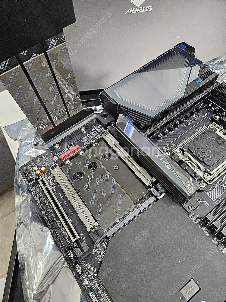 어로스 x870e xtreme ai top--2