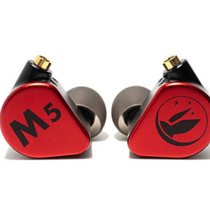 퍼오디오 M5 구해요