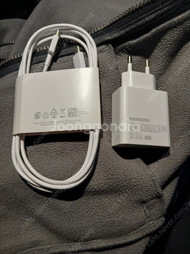 (새상품) 삼성정품 65W C타입 충전기 팔아요--0