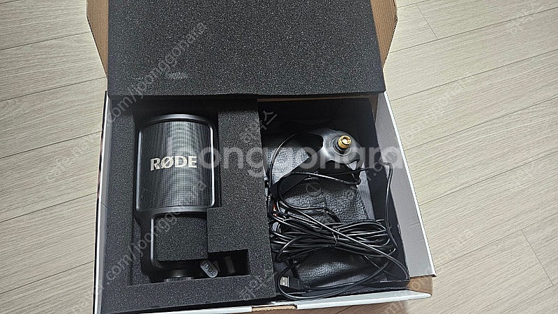 로데(Rode) NT-USB 콘덴서 마이크 (박스풀)--6