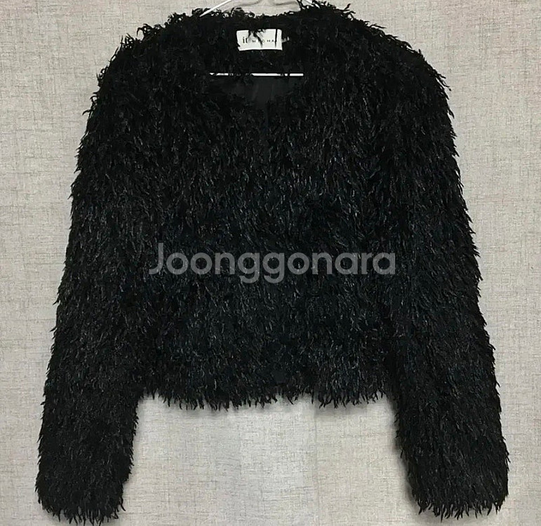 잇미샤 23FW 프린지 크롭 블랙 자켓 55--2