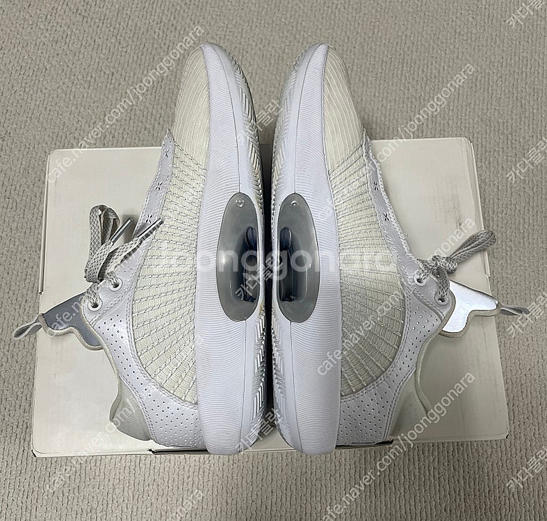 [280] 조던 35 로우 흰은--1