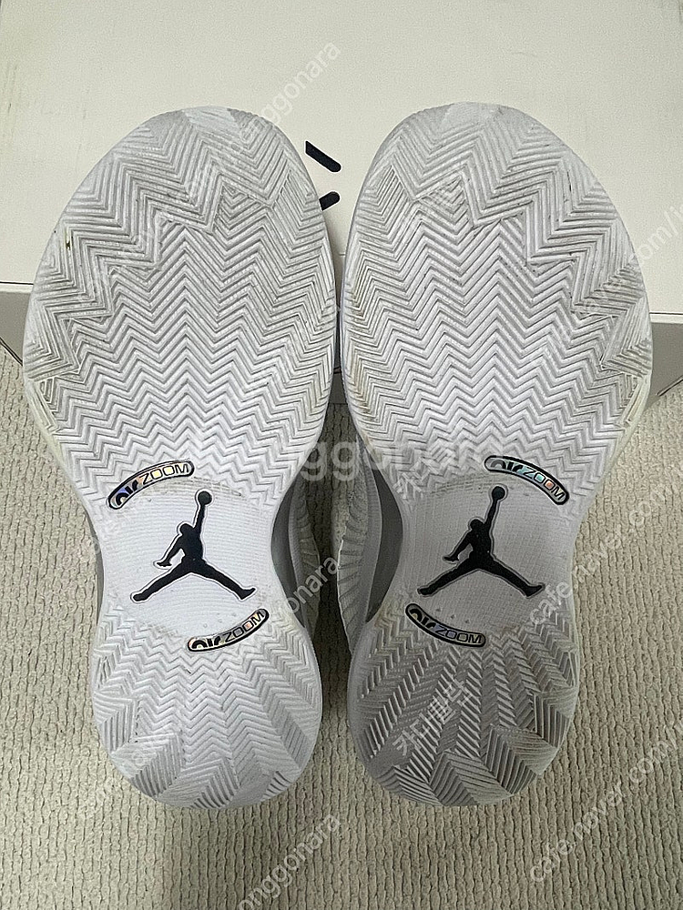 [280] 조던 35 로우 흰은--3