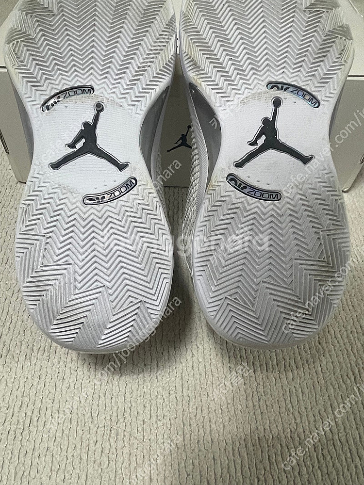 [280] 조던 35 로우 흰은--4