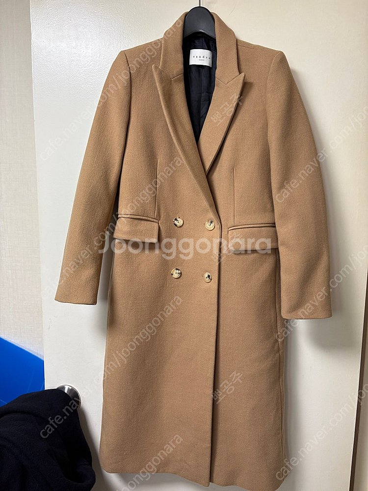 산드로 카멜 코트--6