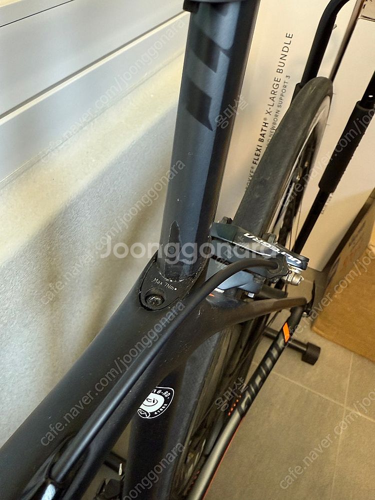 자이언트 tcr어드밴스1 kom M사이즈--4