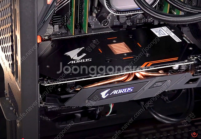 기가바이트 라데온 RX580 미개봉 새제품 팝니다.--6