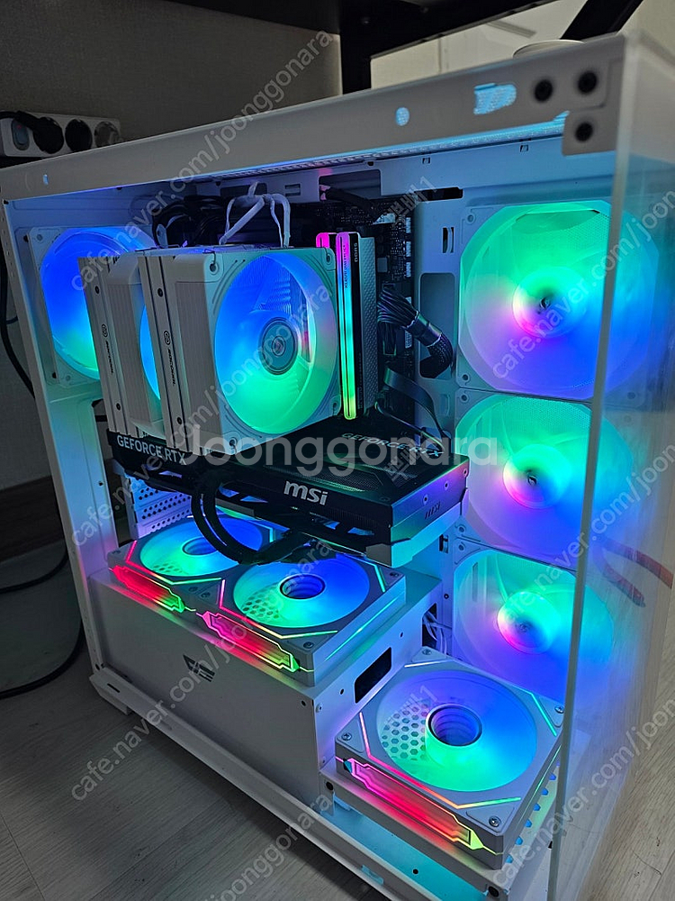 7800x3d 5070ti 게이밍컴퓨터 판매합니다--0