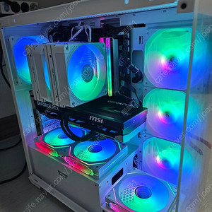7800x3d 5070ti 게이밍컴퓨터 판매합니다