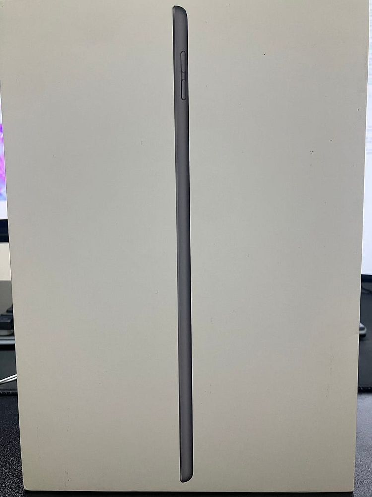 아이패드 7세대 그레이 32기가, 애플펜슬 1세대, 케이스 20만원에 팔아요 이미지