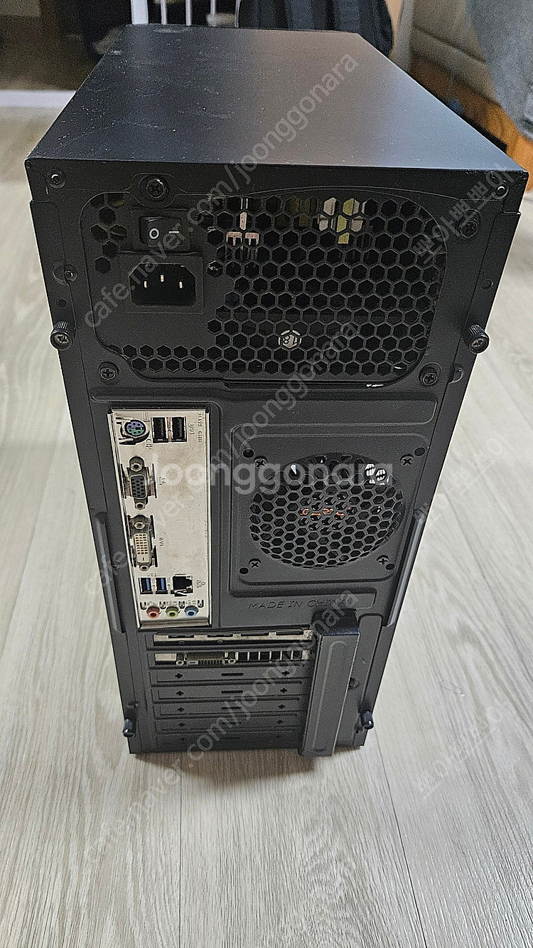 데스크탑 i5-4690/RX 570 PC--1