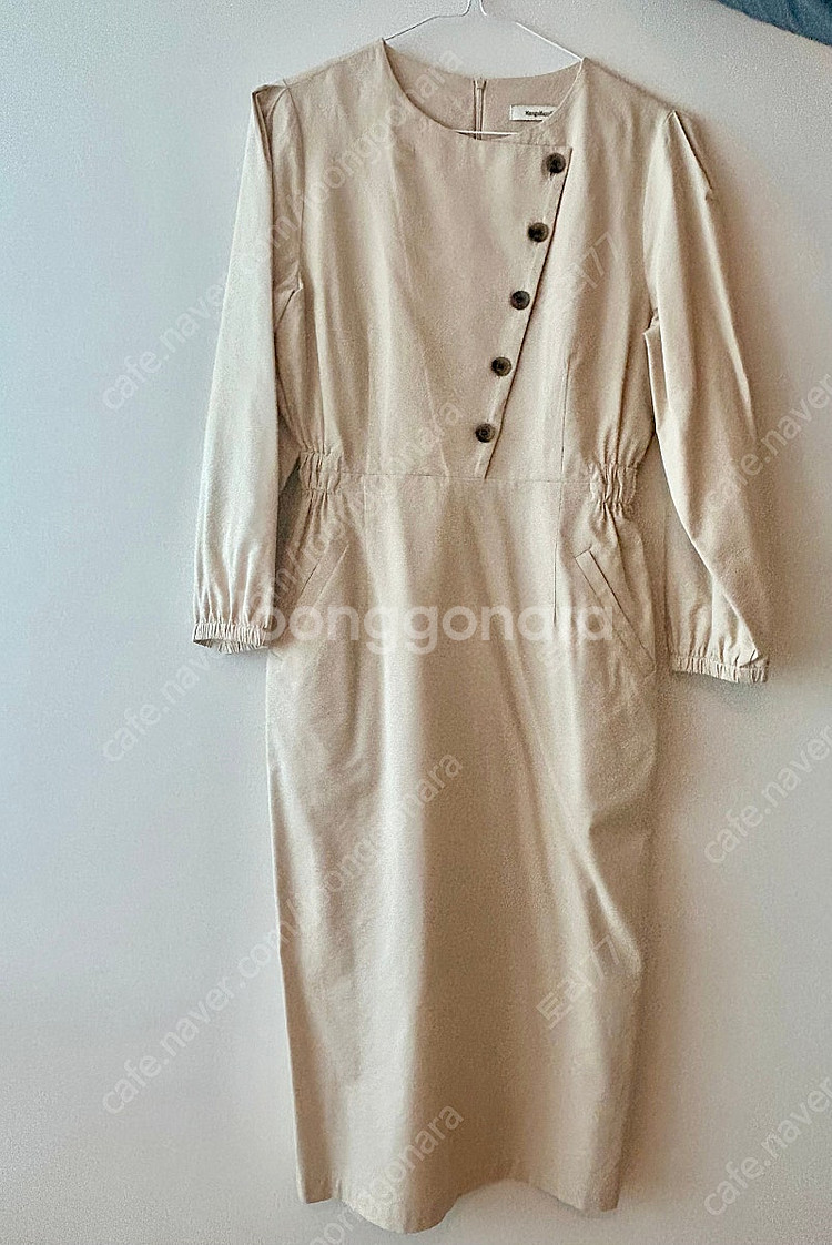 (가격내림) 망고매니플리즈 킨더버튼 원피스--0