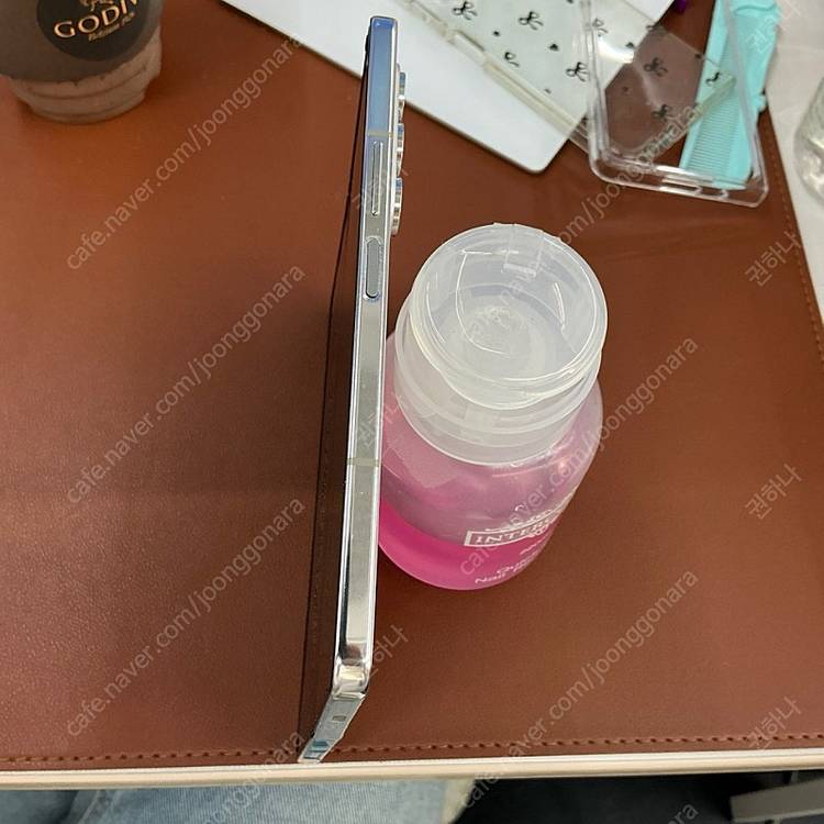 갤럭시 Z 폴드5 512 화이트 크림 + 삼성케어 양도 가능--1