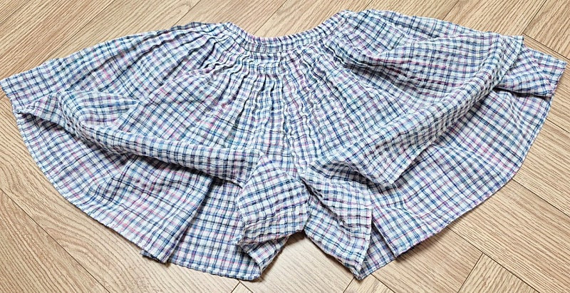 아이러브제이 체크 플리츠 반바지(사이즈L, 6~7세) 판매합니다 이미지