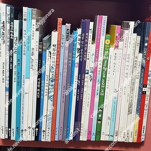 단행본그림책유아동초등아이교육(5)비룡소(12)시공주니어(16)웅진주니어(34)보림(7)도미솔(6)길벗어린이(8)보리(7)사계절문학동네베틀북미래사지경사어썸키즈(4)웅진책좋아(18)기