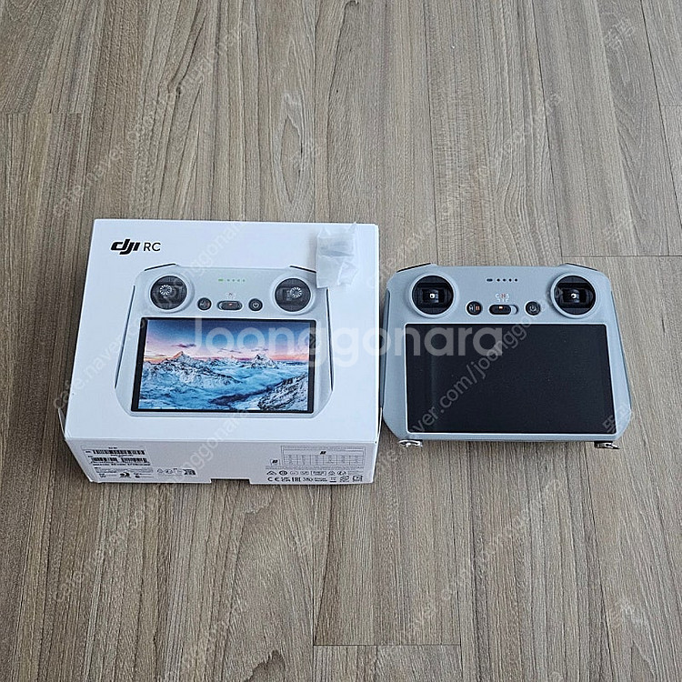 DJI RC 조정기 판매 합니다.--0