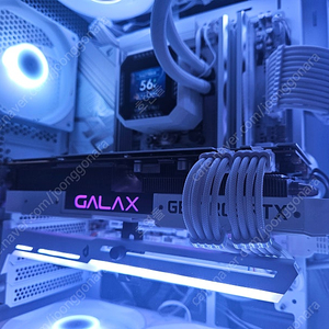 그래픽카드 RTX2070S 갤럭시 화이트