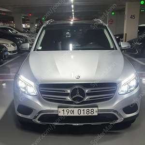 벤츠 GLC220D 4MATIC 판매 합니다