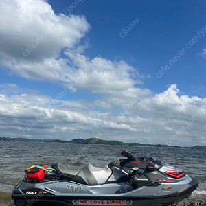 RXT 300 씨두 제트스키 판매 합니다