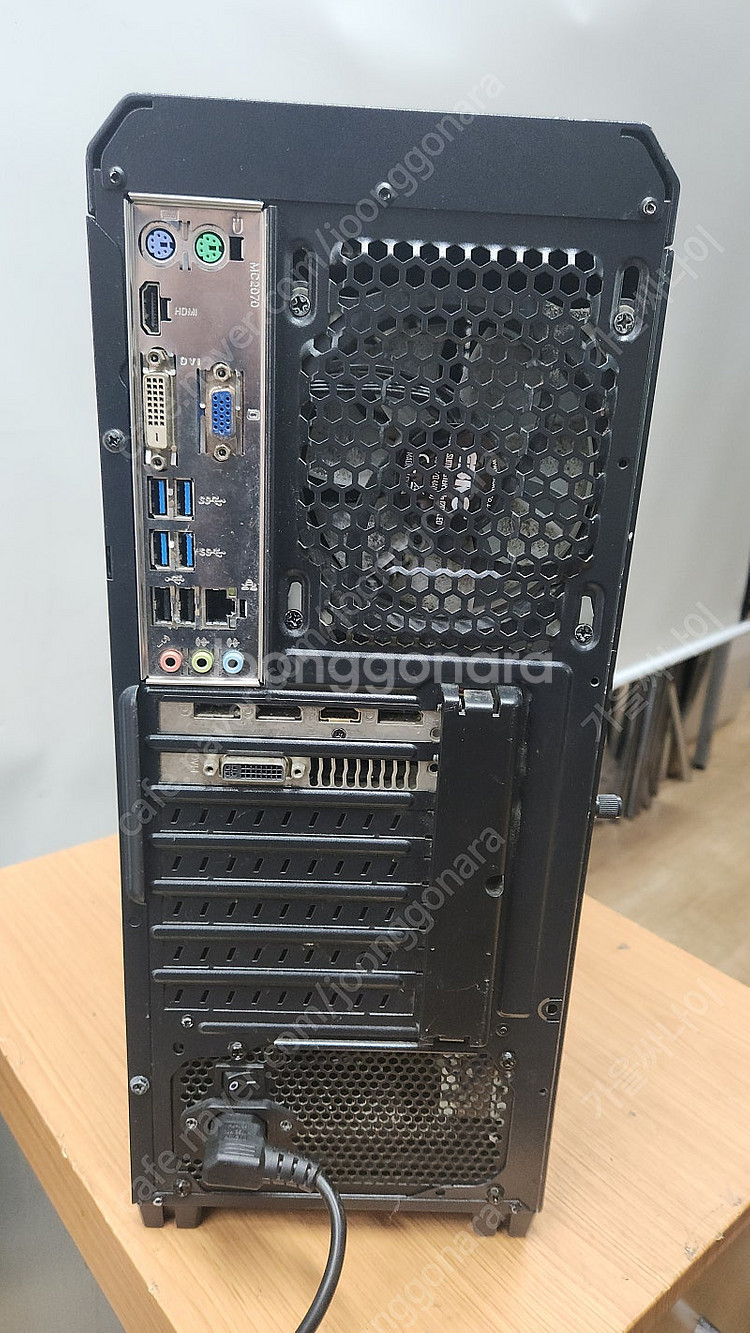 게이밍PC AMD Ryzen7 1700 16GB 500...--2