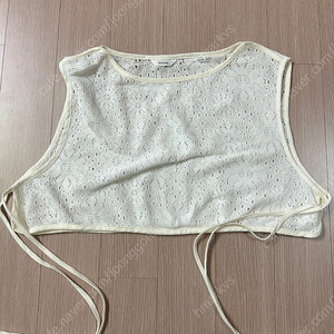 유노이아 마크라메 크롭베스트