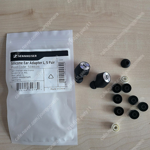 LG 포켓빔 구합니다 /서피스듀오1 구함/ 라코스떼pk반팔티/ 보스 콰이어트컴포트 이어버드2 /디올 캡모자/ 체어맨 H 순정 와이퍼 판매 한셋트