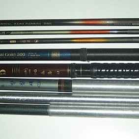 민물대 5대,받침대3개 일괄 팝니다--15000원