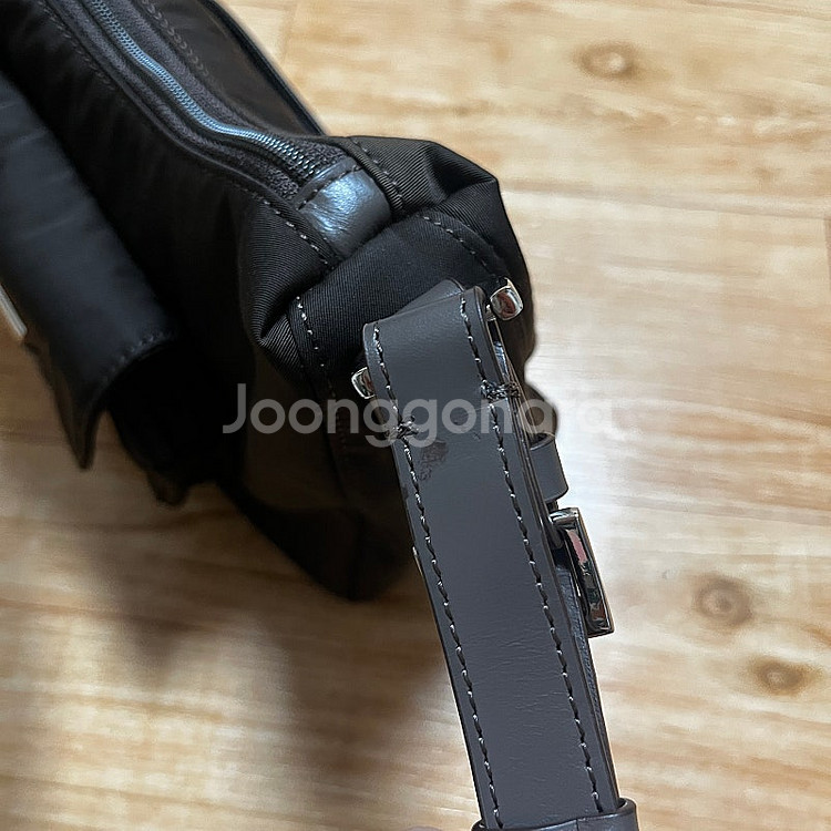 투에투아 스몰 루미에르백 판매--5