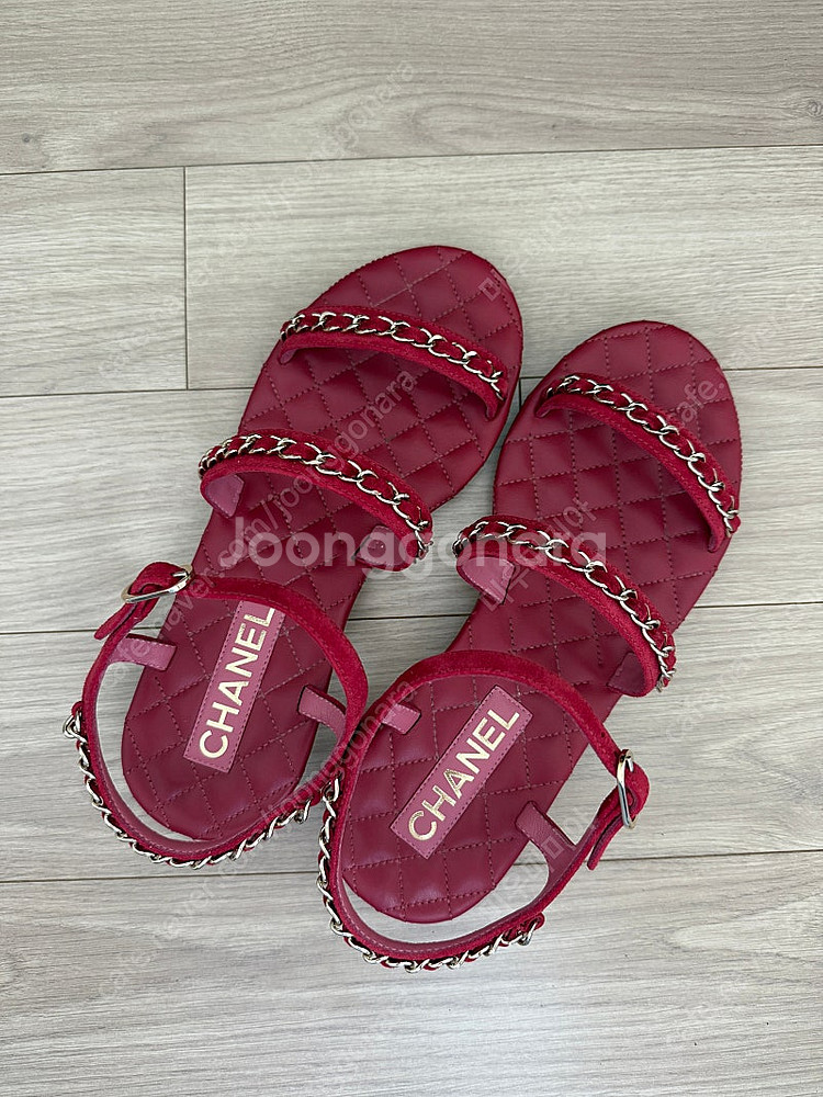 샤넬 스웨이드 샌들 37사이즈 (압구정 갤러리아 구입)--8