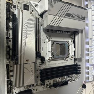 기가바이트 B650m AORUS ELITE ICE (어로스 엘리트 아이스)