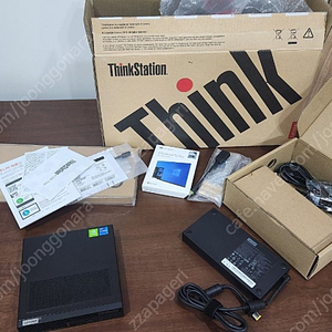 Lenovo ThinkStation P350 Tiny 데스크탑 PC입니다 - 11th Gen Intel(R) Core(TM) i7-11700 @ 2.50GHz - 32GB RAM