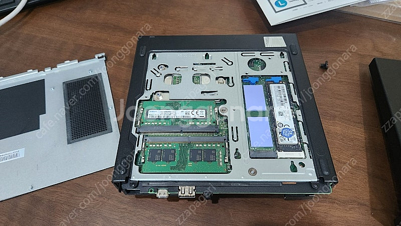 Lenovo ThinkStation P350 Tiny ...--6