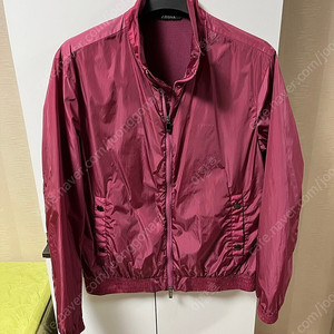 제냐 Z ZEGNA 마젠타 컬러 윈드브레이커 100사이즈
